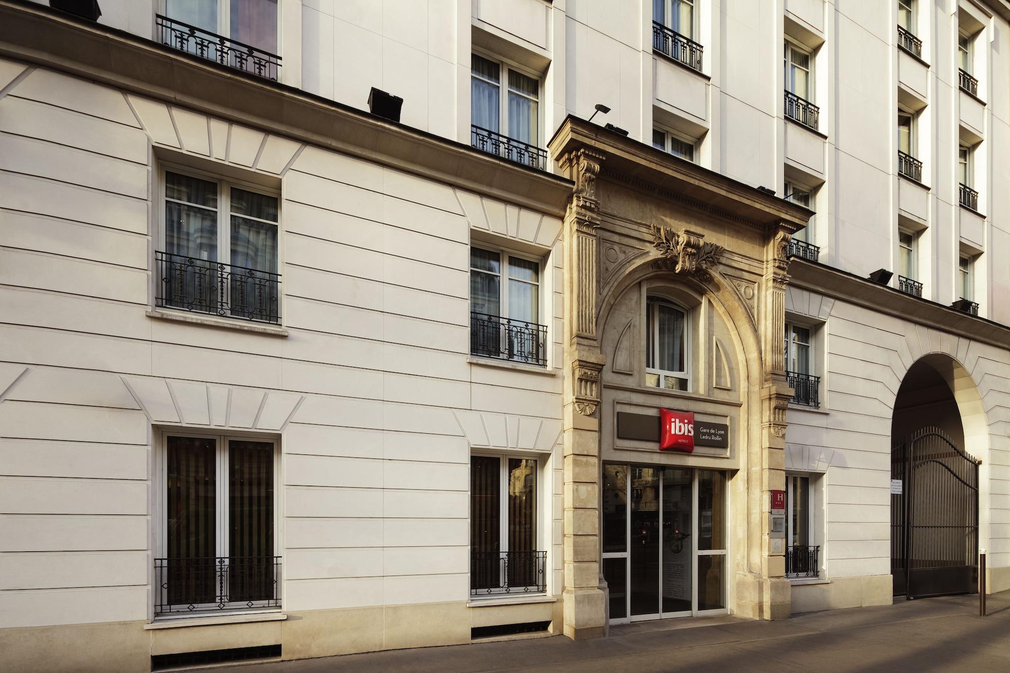 Ibis Paris Gare De Lyon Ledru Rollin Hotel Eksteriør billede